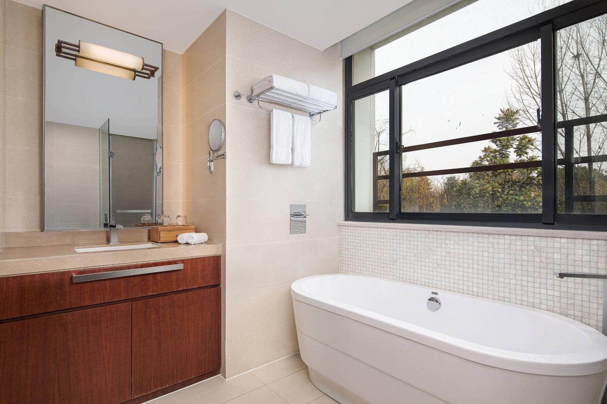 Courtyard By Marriott Wuxi Lihu Lake エクステリア 写真